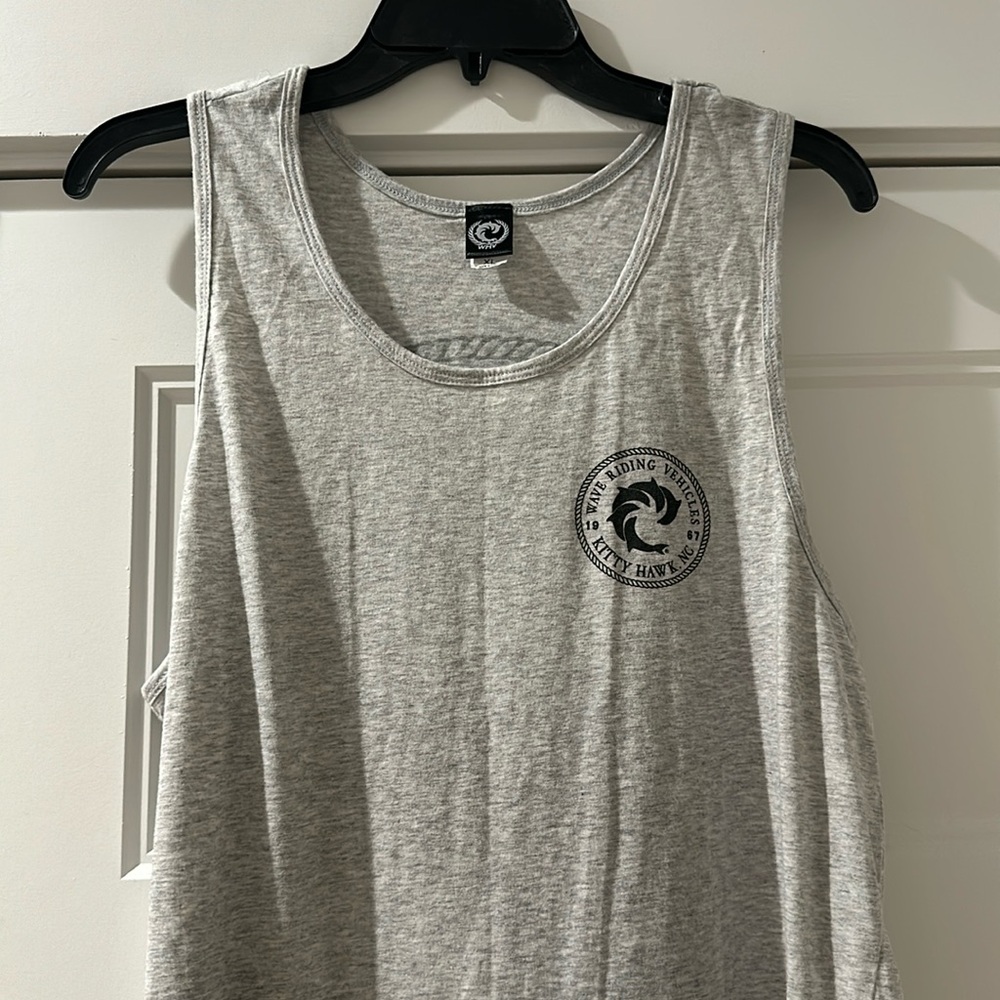 WRV wave riding vehicles Kitty Hawk Tank Top NWOT